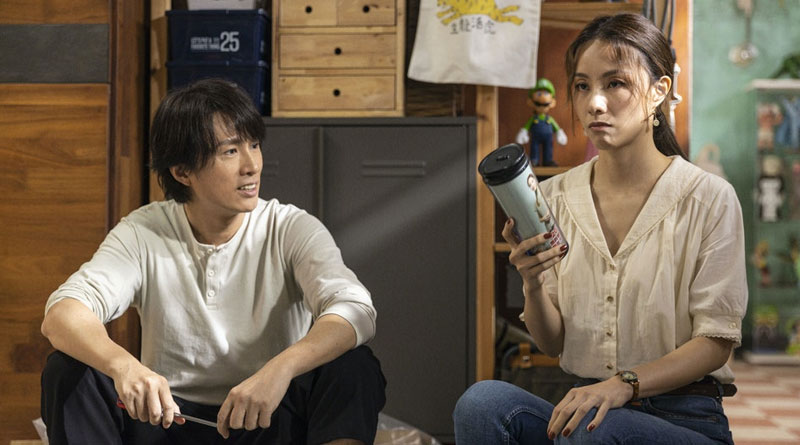 Dayo Wong and Stephy Tang in "Table for Six" (2022)